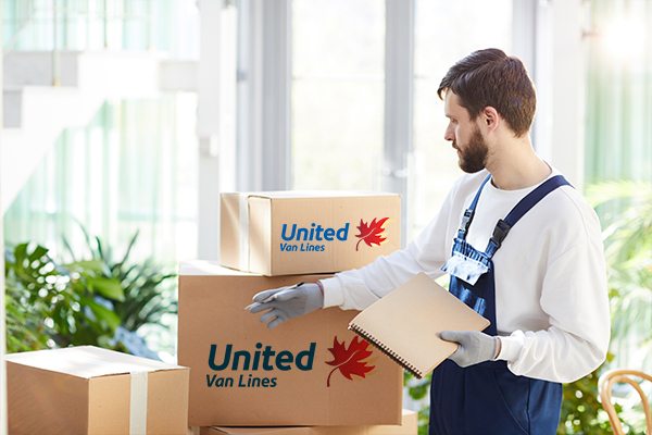 united-van-lines-movers-boxes-600x400
